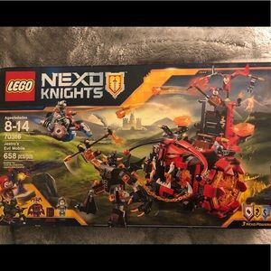 Lego NexoKnights Jestro’s Evil Mobile